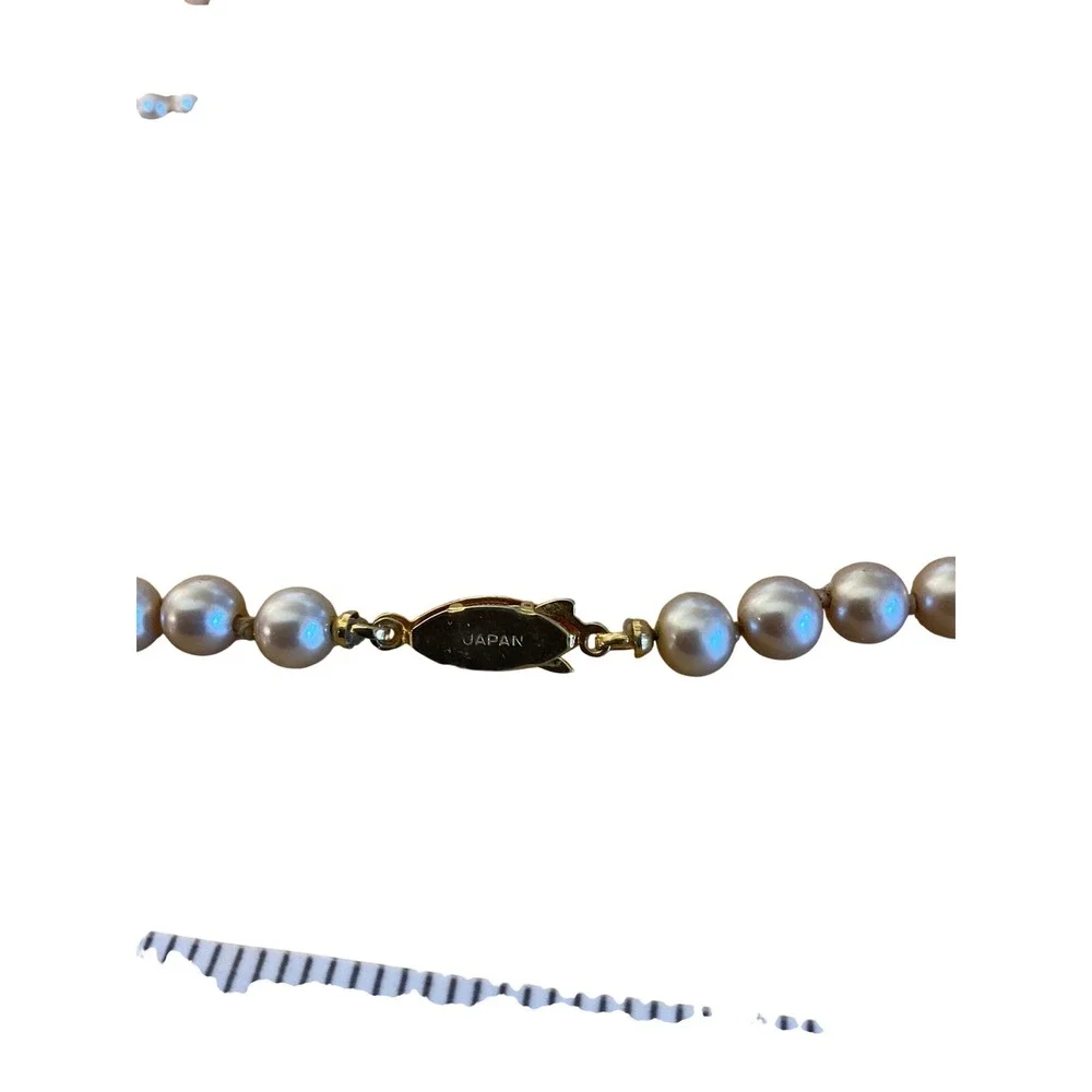 Vintage 1950,s Japan Faux Pearl Necklace Old Money Classic Core Regencycore